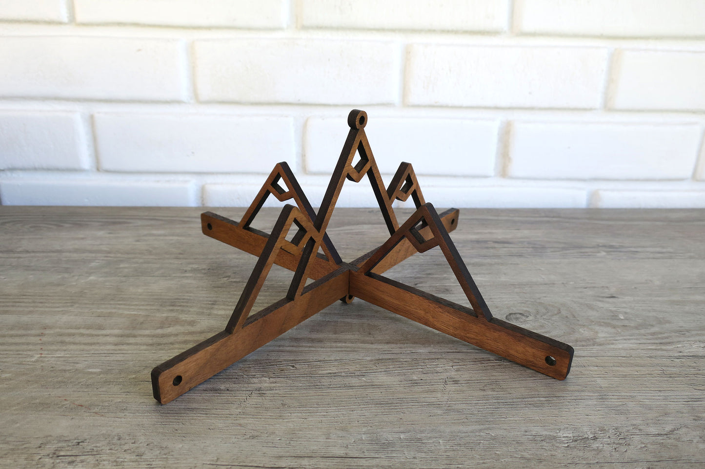 Mountain Baby Mobile Hanger for the Nursery
