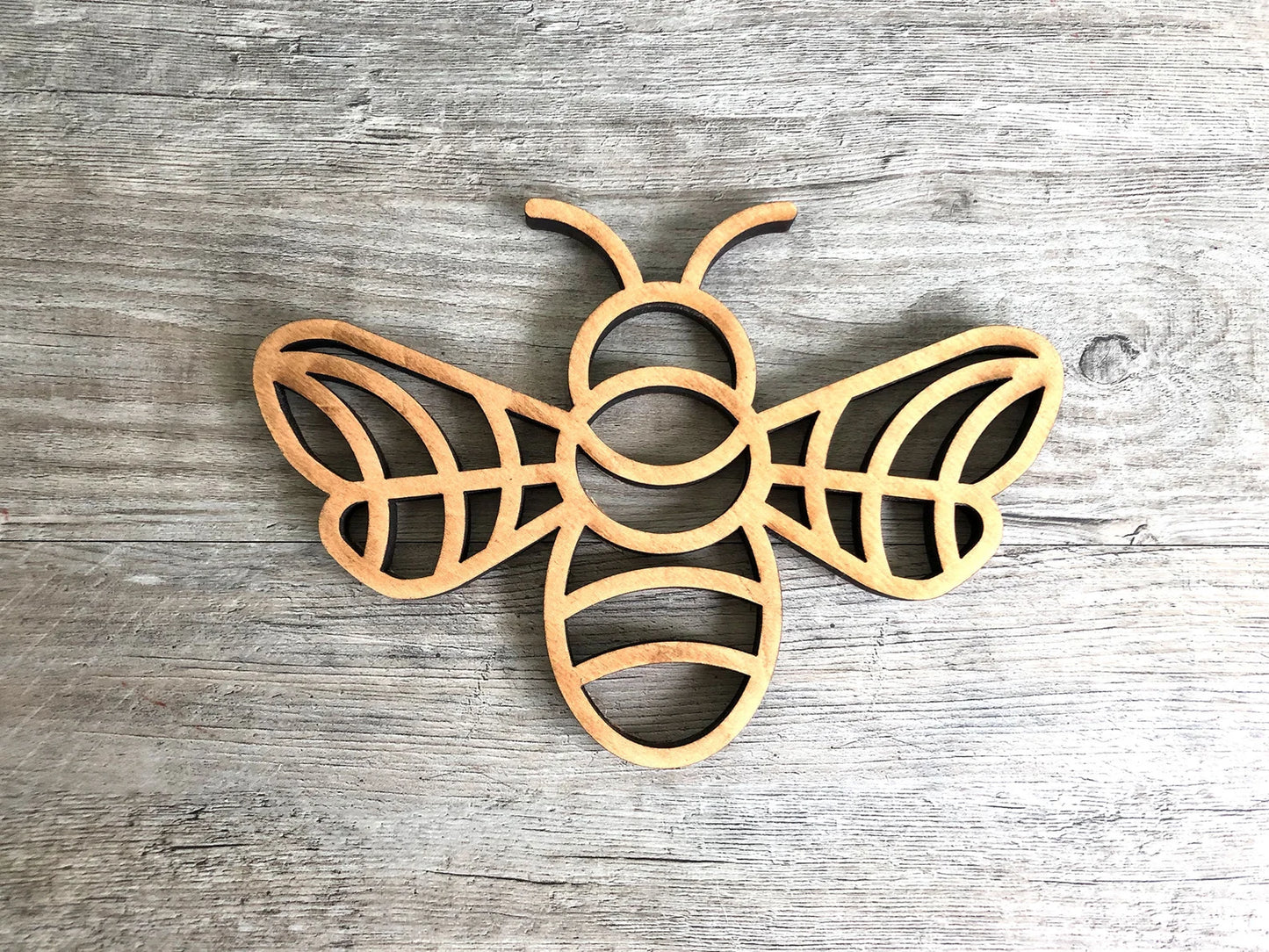 Roma the Bee : Nursery Decor