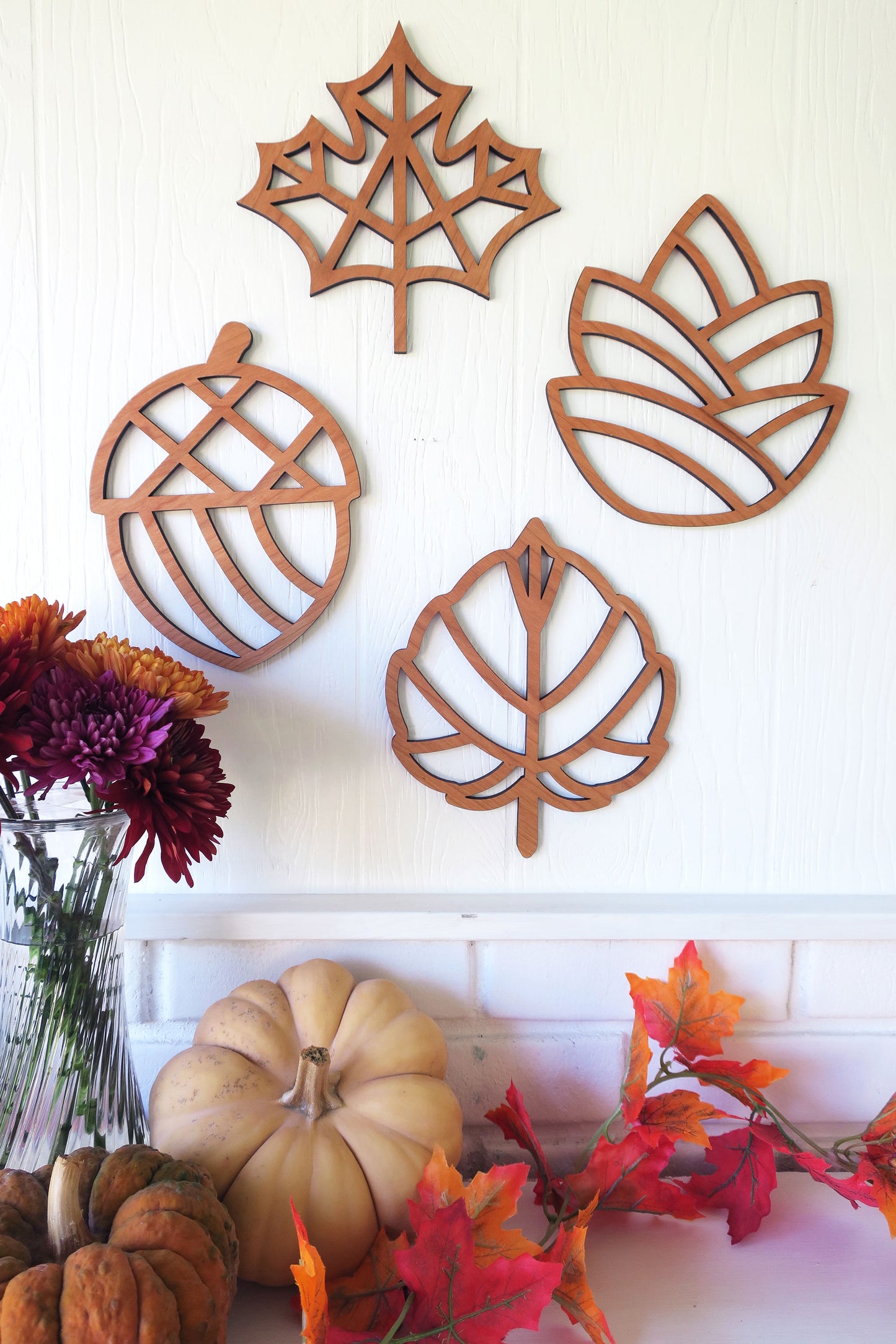 Wooden Pinecone Wall Decor