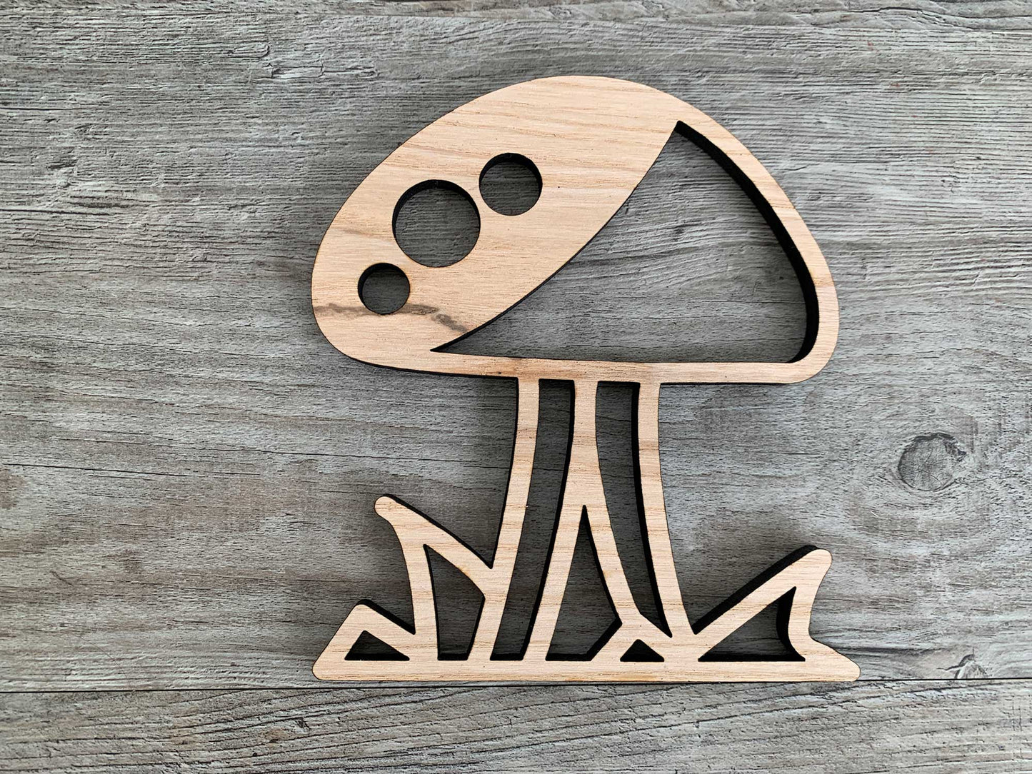 4 Wooden Mushrooms with Frog